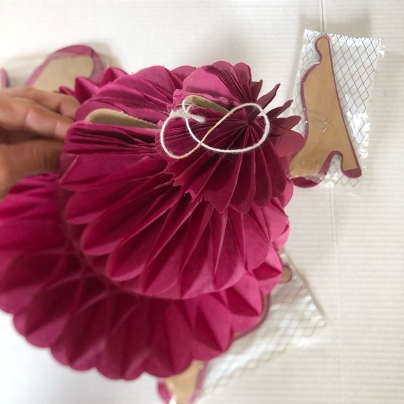 Vtg Honeycomb Bell Decorations Pink - Picture 7 of 12